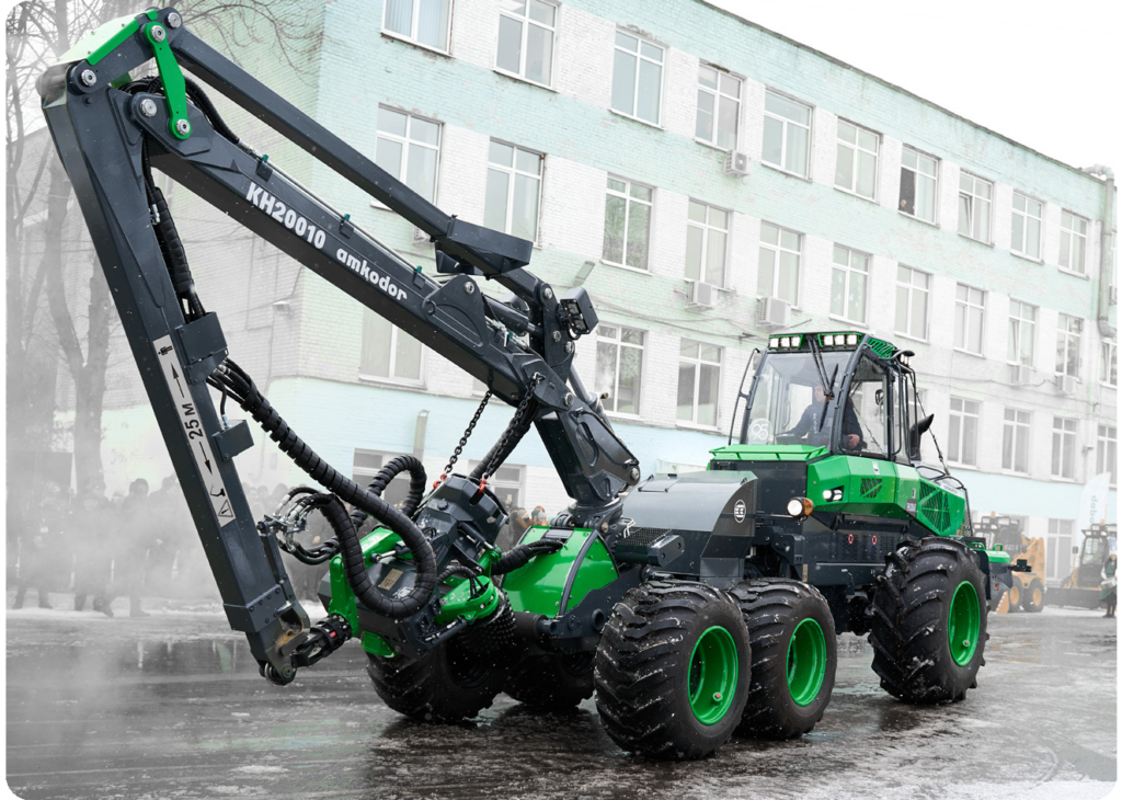AMKODOR-FN3061 (1)